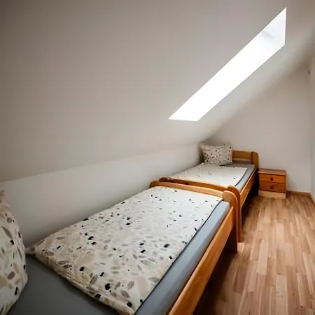Baer Apartment *
