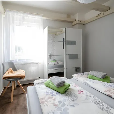 Baer 그로스래셴